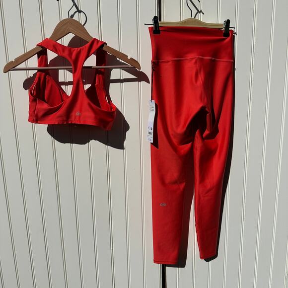 Alo Yoga 7/8 Airlift Leggings Red Hot Summer Sz XS Advantage Racerback Bra Sz S - Picture 3 of 16